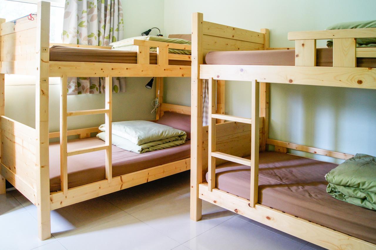 Happy Tree Hostel Jinning Ruang foto